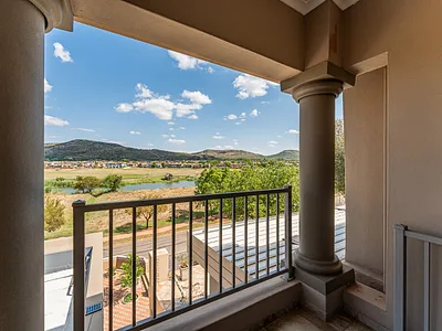 4 Bedroom House For Sale in Hartbeespoort - egSq.webp