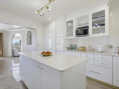 8 Bedroom House For Sale in Johannesburg - img