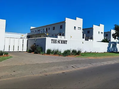 2 Bedroom Apartment For Sale in Alberton - img