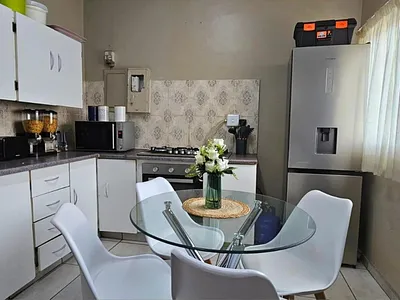 3 Bedroom House For Sale in Johannesburg - 5WiB.webp