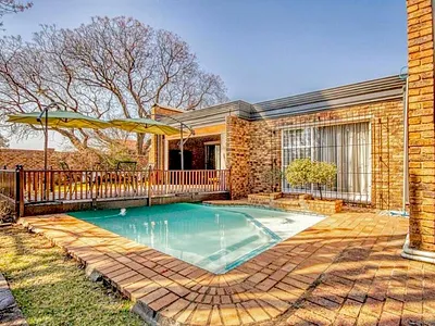 3 Bedroom House For Sale in Alberton - j4Vx.webp