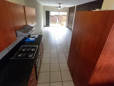 2 Bedroom Apartment For Sale in Alberton - rn6b.webp