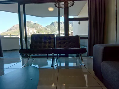 2 Bedroom Apartment For Sale in Cape Town - T9Lm.webp