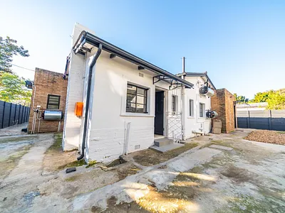 2 Bedroom Apartment To Rent in Stellenbosch - LKVA.webp