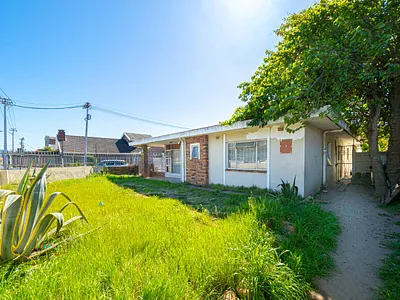 3 Bedroom House For Sale in Cape Town - waYC.webp