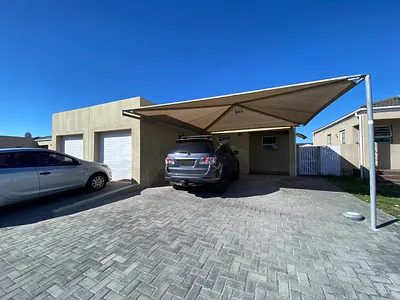 2 Bedroom Townhouse To Rent in Cape Town - JNXw.webp