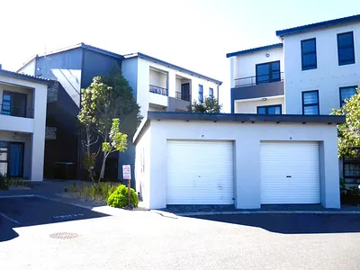 2 Bedroom Apartment For Sale in Blouberg - HEhJ.webp