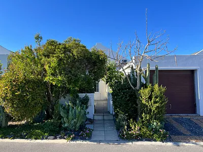 2 Bedroom Townhouse To Rent in Faerie Knowe, Noordhoek - Phxc.webp