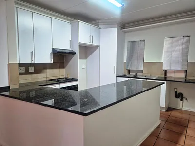 2 Bedroom Apartment To Rent in Sandton - 7Woe.webp