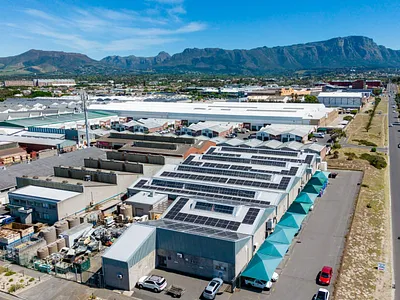 Industrial Property To Rent in Cape Town - 68i4.webp