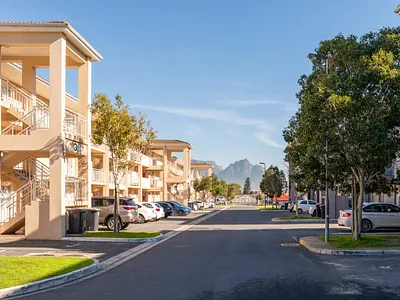 2 Bedroom Apartment For Sale in Cape Town - dfpu.webp