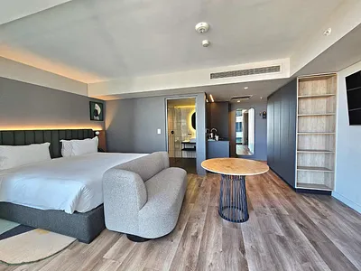 1 Bedroom Apartment For Sale in Cape Town - NP5t.webp