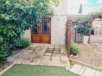 1 Bedroom Apartment To Rent in Parow - 2CoM.webp