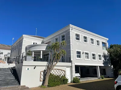 Commercial Property To Rent in Cape Town - P6oO.webp