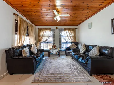 5 Bedroom House For Sale in Mitchells Plain - img