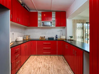 3 Bedroom House For Sale in Cape Town - o2He.webp