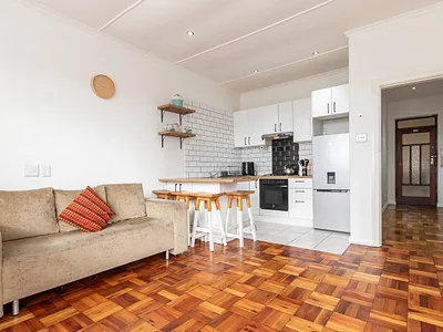 2 Bedroom Apartment For Sale in Goodwood - Y9ll.webp