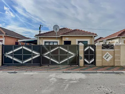2 Bedroom House For Sale in Delft - pbaU.webp