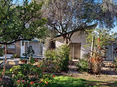 5 Bedroom House For Sale in Oudtshoorn - O3qm.webp