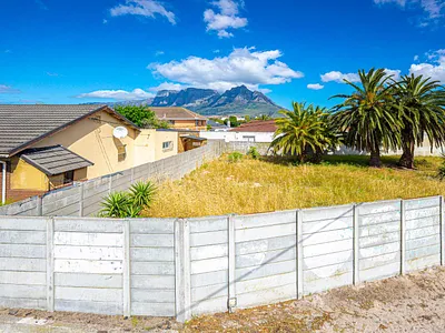 Vacant Land For Sale in Cape Town - img