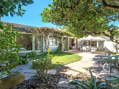 3 Bedroom House For Sale in Kommetjie - otUA.webp