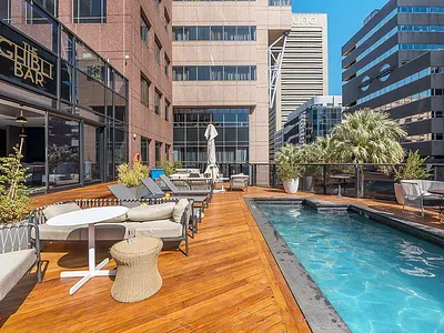 3 Bedroom Apartment For Sale in Cape Town - F4u3.webp