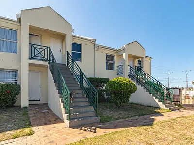 2 Bedroom Apartment For Sale in Cape Town - tCPK.webp