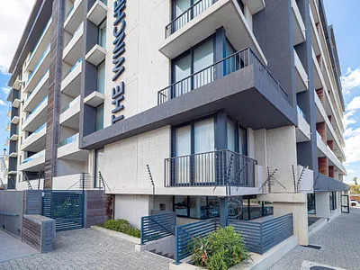 1 Bedroom Apartment For Sale in Cape Town - R9OY.webp