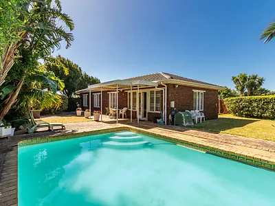 3 Bedroom House For Sale in Cape Town - eOU7.webp