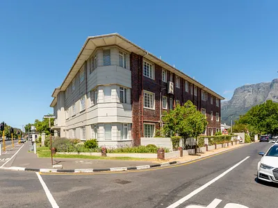 2 Bedroom Apartment For Sale in Cape Town - dS6p.webp