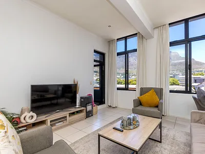 1 Bedroom Apartment For Sale in Cape Town - pJzo.webp