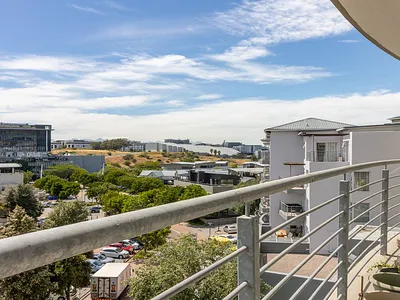 2 Bedroom Apartment For Sale in Bellville - dojX.webp