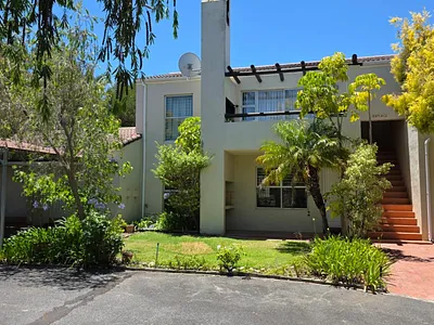 2 Bedroom Apartment For Sale in Bellville - nnI6.webp