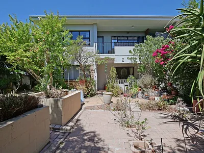 2 Bedroom Apartment For Sale in Milnerton - img