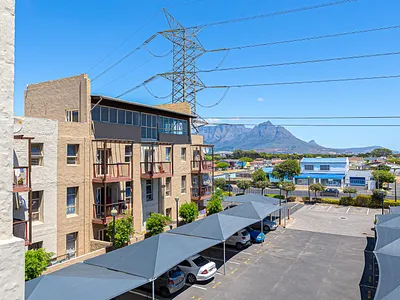3 Bedroom Apartment For Sale in Cape Town - Kika.webp
