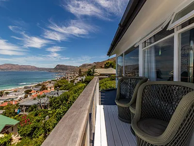 4 Bedroom House For Sale in Cape Town - UIVB.webp