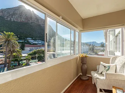 2 Bedroom Apartment For Sale in Muizenberg, Cape Town - yZJt.webp