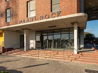 0.5 Bedroom Apartment For Sale in Cape Town - Y1OJ.webp