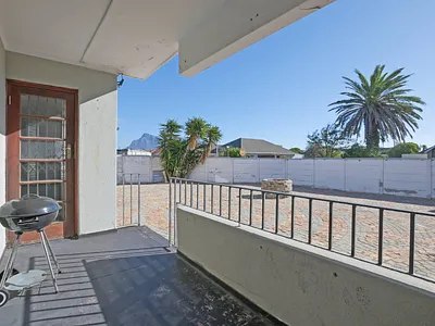 3 Bedroom Apartment For Sale in Milnerton - 03S5.webp