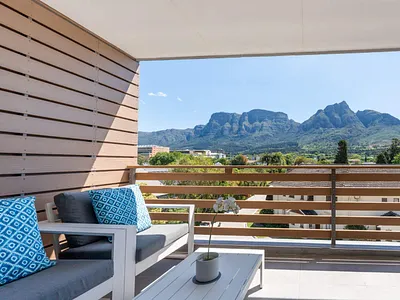 2 Bedroom Apartment For Sale in Cape Town - 5vpr.webp
