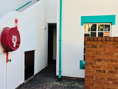 3 Bedroom Apartment To Rent in Pretoria - parH.webp