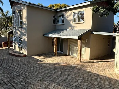 4 Bedroom House To Rent in Pretoria - St06.webp