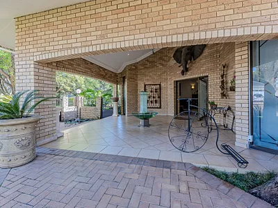 7 Bedroom Townhouse For Sale in Krugersdorp - 0ePD.webp
