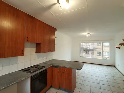 2 Bedroom Apartment To Rent in Krugersdorp - cztR.webp