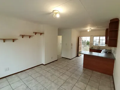 2 Bedroom Apartment To Rent in Krugersdorp - img