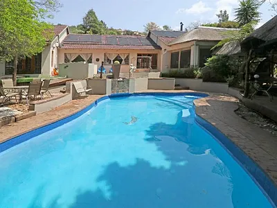 1 Bedroom Apartment To Rent in Roodepoort - yug6.webp