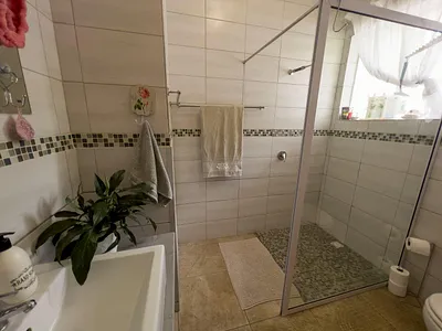 8 Bedroom House For Sale in Krugersdorp - img