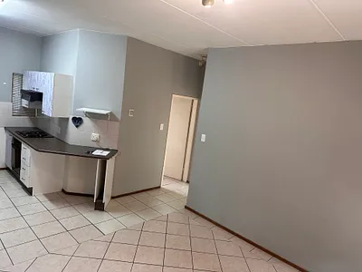 2 Bedroom Apartment To Rent in Roodepoort - ngNu.webp