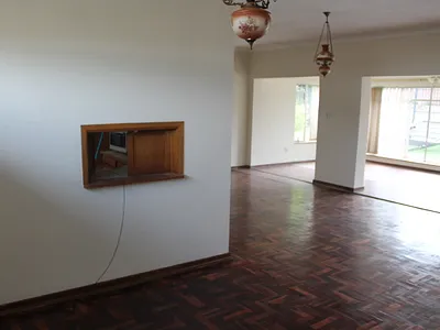 6 Bedroom House For Sale in Roodepoort - g0Nr.webp