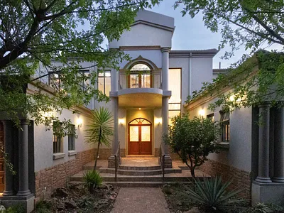 3 Bedroom House For Sale in Bloemfontein - Lm9E.webp
